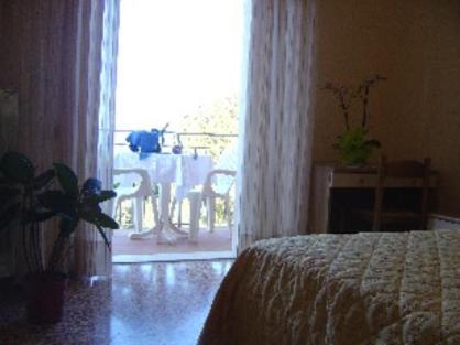 Hotel Rosa Del Tirreno Quercianella Room photo